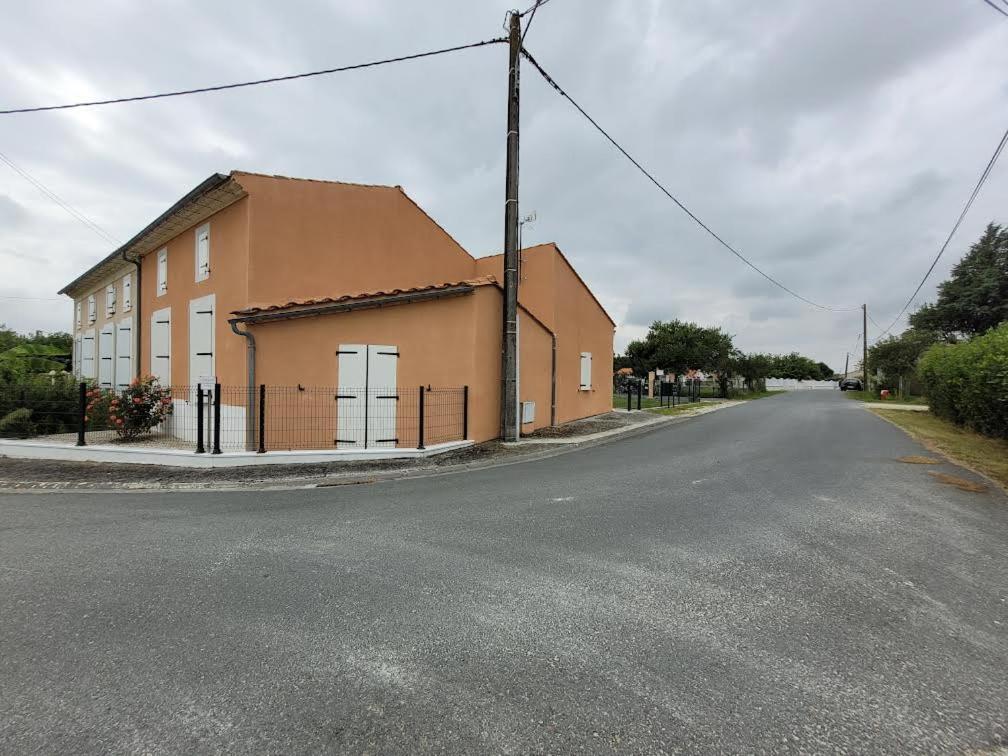 "Les Hirondelles" Villa Jau-Dignac-et-Loirac Eksteriør bilde